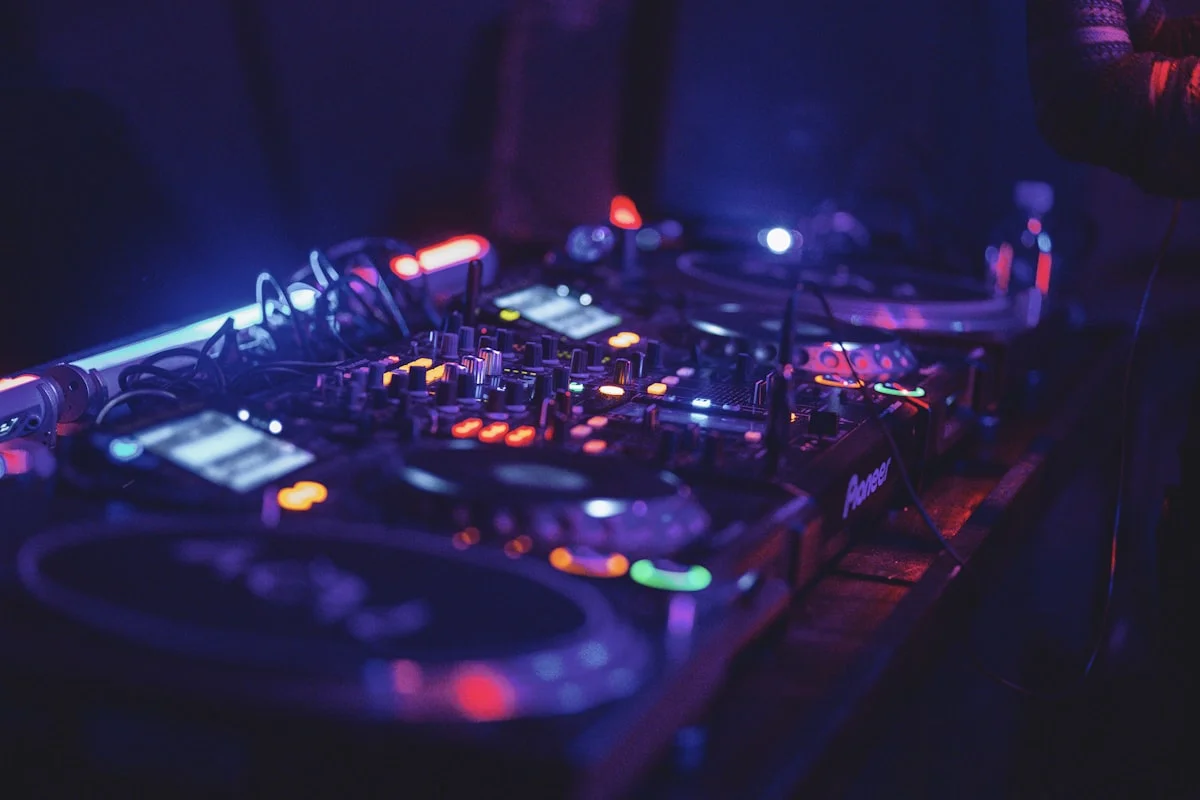 The DJ Shop professional DJ controller
